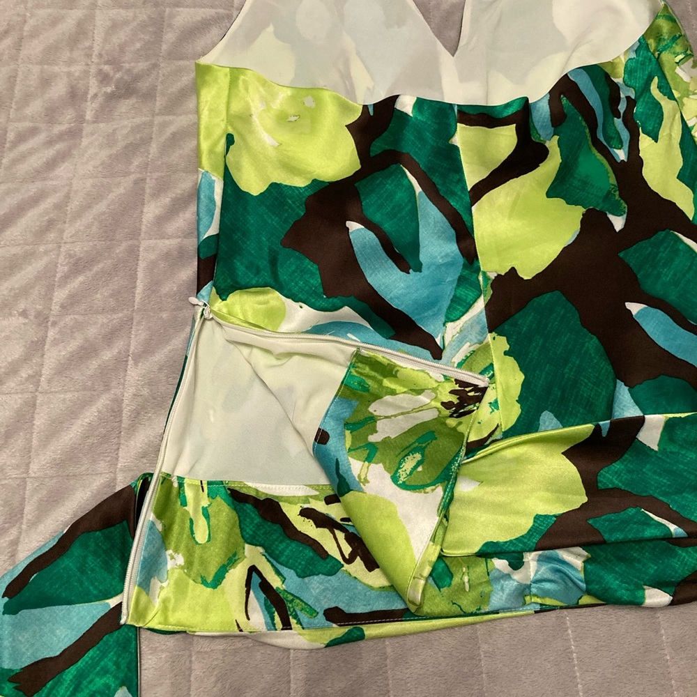 Halter Top - Picture 7 of 12